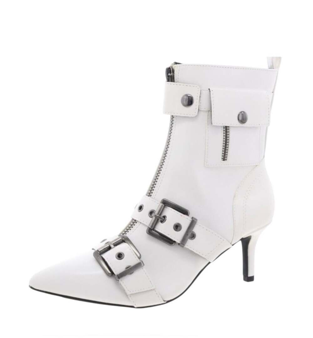 Wild Pair Moonbeam White Crinkle Patent Double Buckle Strap Booties 6.5 NEW